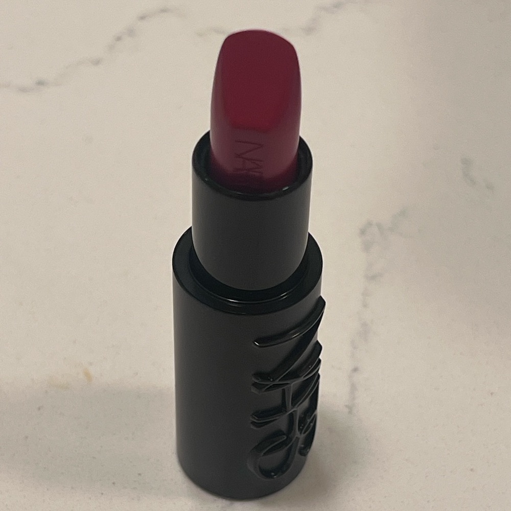 NARS Lipstick Unauthorized
